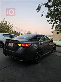 نيسان سنترا